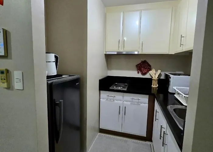 Appartement Newport 150 - 1 Bedroom Staycation Near Naia 3 Manilla