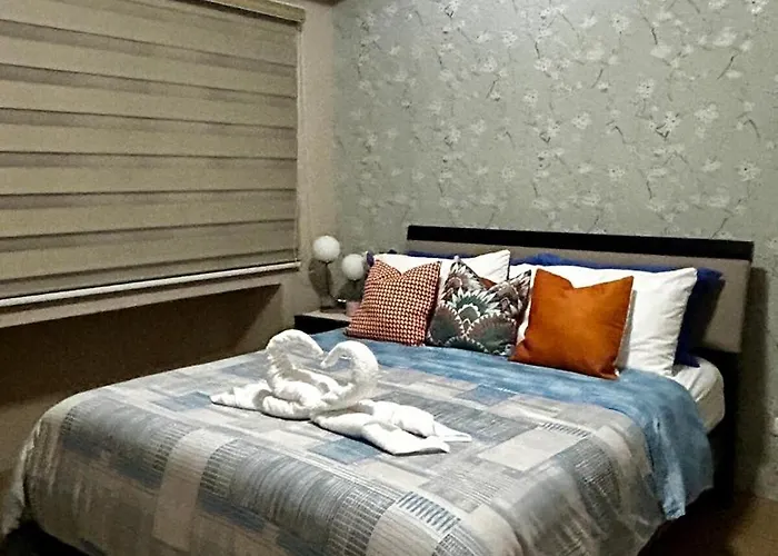Newport 150 - 1 Bedroom Staycation Near Naia 3 Appartement